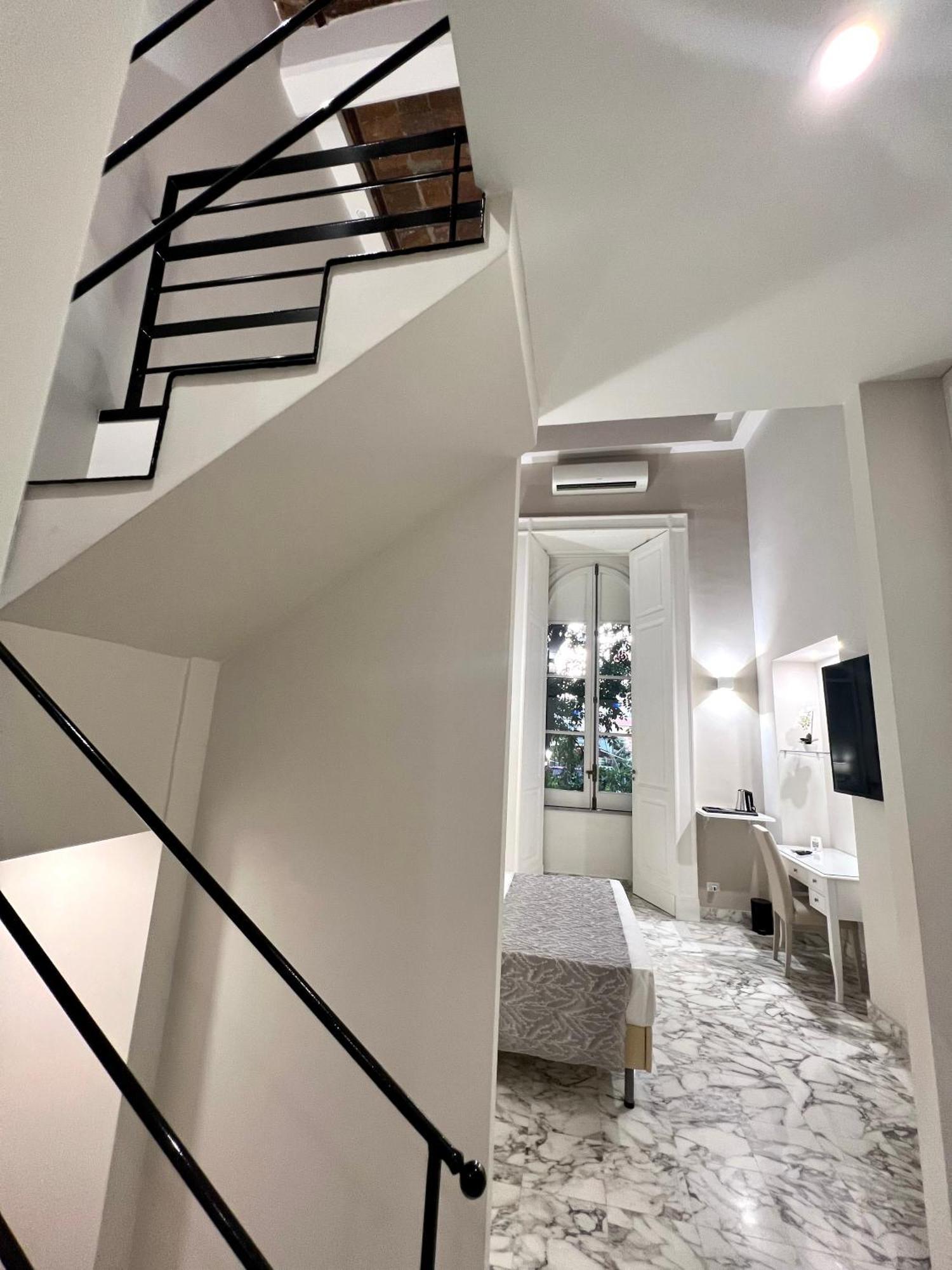 Miluar Luxury B&B - Vanvitelli Nápoles Exterior foto